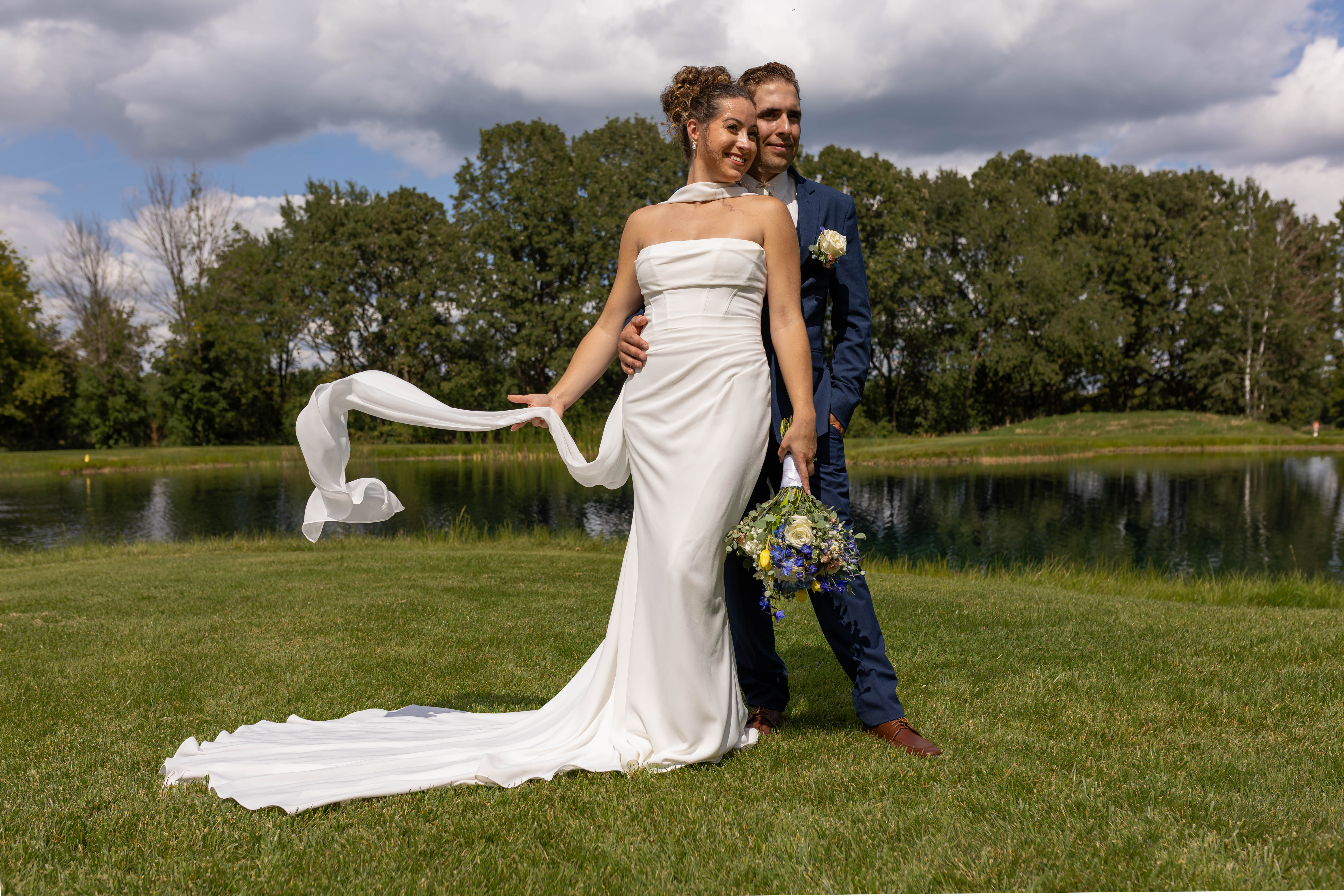 Lakeside Summer Wedding - Weddings photography at Wisconsin by Bailey Bryn Photography